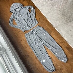 Chaser Gray Star Lounge Set